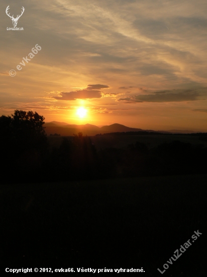 chvíle podvečernej poézie