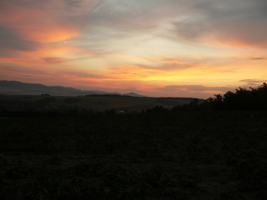 podvečerná atmosféra