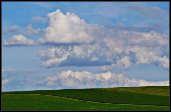 mraky nad lucerkou ...
