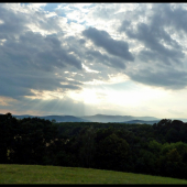 lúče spoza mrakov ...