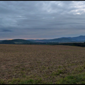 pri kukuričnom strnicku ...