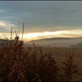 podvečer pri oráčine ...