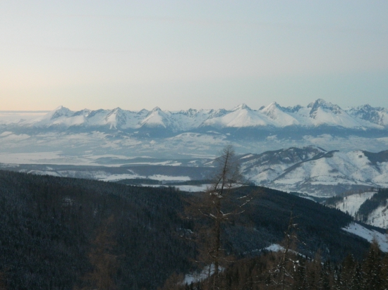 Pred západom slnka.