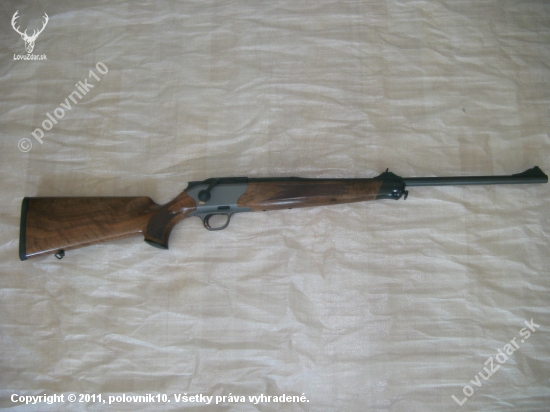 Konecne doma BLASER R8
