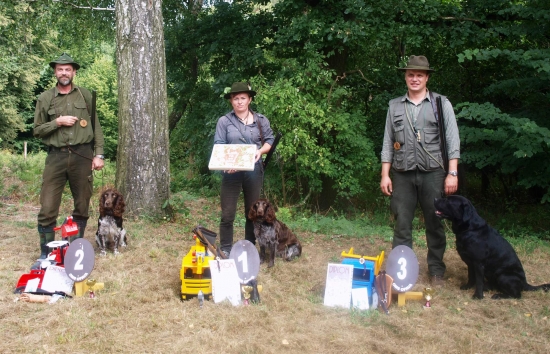 Všestranné zkoušky malých plemen OMS Opava-Ennie Any-Bon I.cena 500 bodů 1.místo,Er