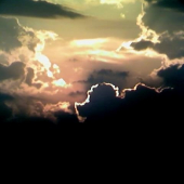 Západ slnka cez ďalekohľad