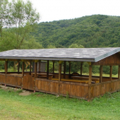 Polovnicke zariadenie pri vyradisku