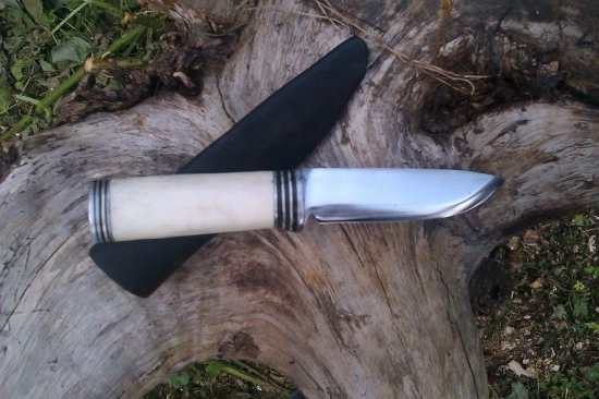 Ako zo slonoviny.....