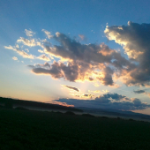 Večer nad letiskom