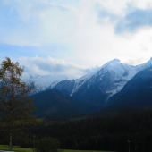 Hore zima, dolu jeseň...