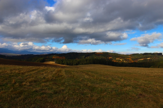 novembrová...