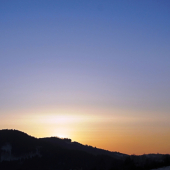 farebný západ slnka