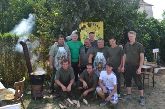 SVÄTÝ  HUBERT  STROPKOV