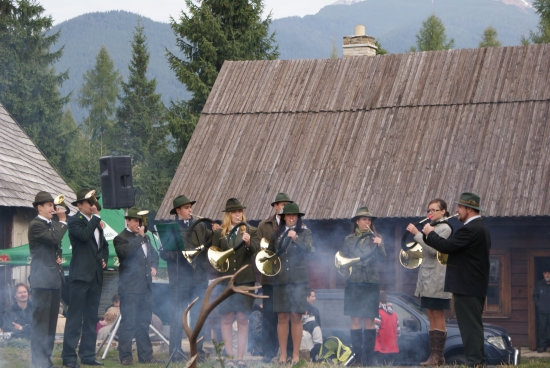 Trúbači SLŠ v Lip.Hrádku  Pribylina den sv. Huberta