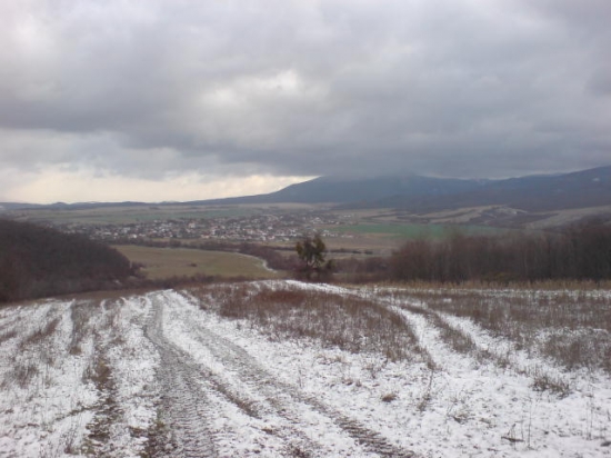Novembrová scenéria