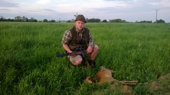 druhý gombičkár zo záhúmeniek