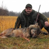 Poľovník a vlčica spod Slanských Vrchov