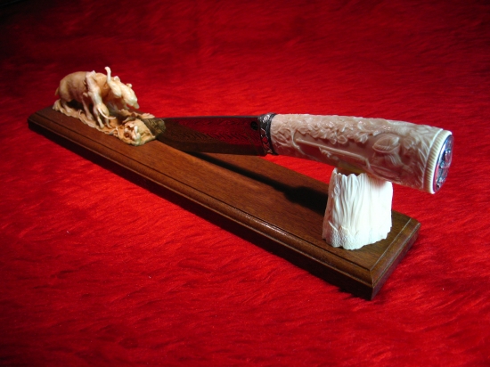 ohniště lovecký nůž