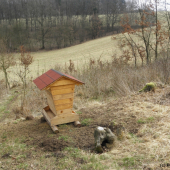 Praktické krmítko pro srnčí zvěř a slanisko.