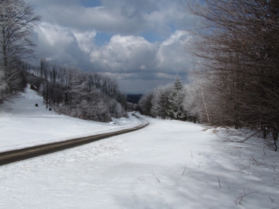 Zima na hrebeni Vihorlatských vrchov ešte nekončí...