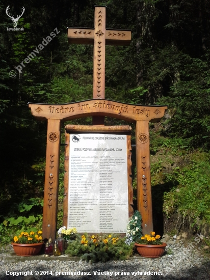 Večne im spievajú lesy....