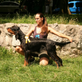 Zara Otis z Holubicke strane