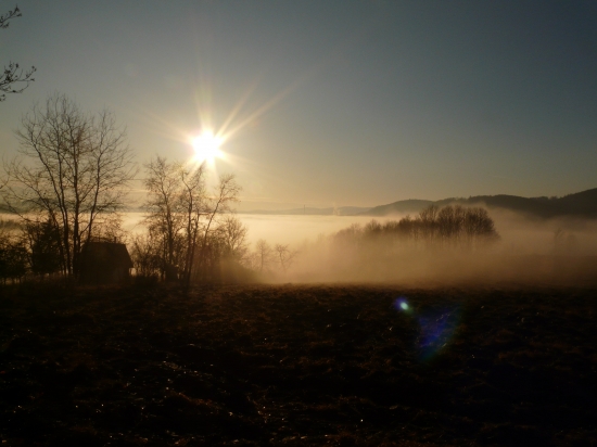 Dnešná celodenná hmla.