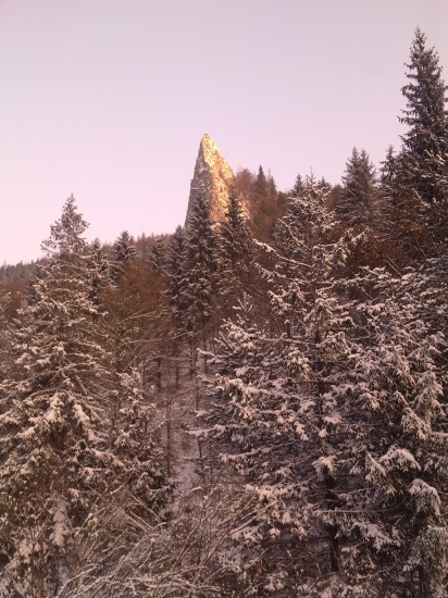Sokolia skala