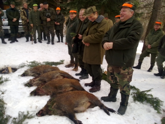 spoločná poľovačka pod Skalami v Rankovciach