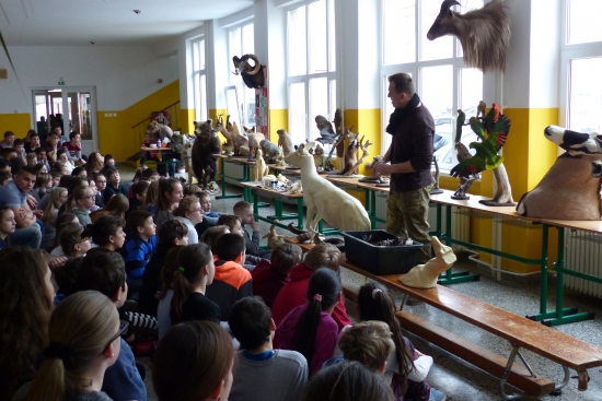 Prezentácia a výstava v ZS