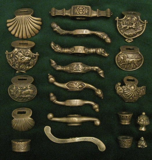 Kování k tesákům