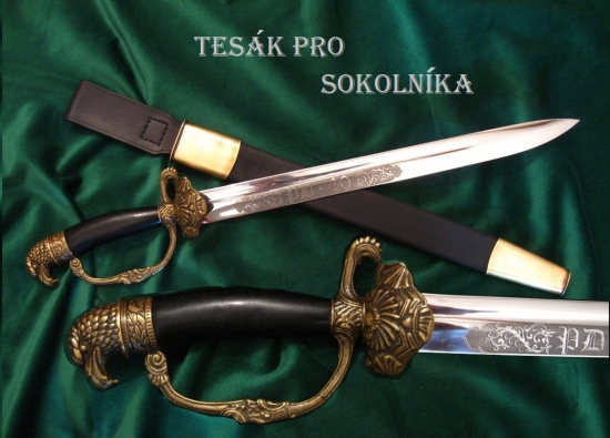 Tesák pro sokolníka