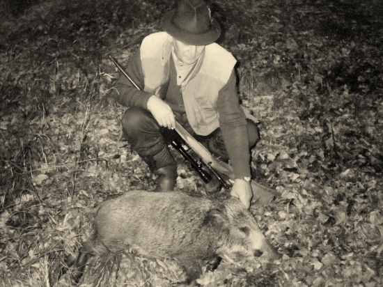 ...diviačika vtedy ulovil...