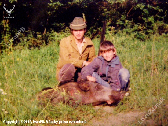 moja prvá poľovnícka fotka akú som kedy urobil rok:1994