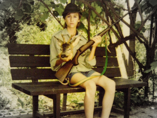 ...moja maličkosť spred dvadsať rokov a otcov srnec...