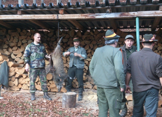 ...veselo po poľovačke...