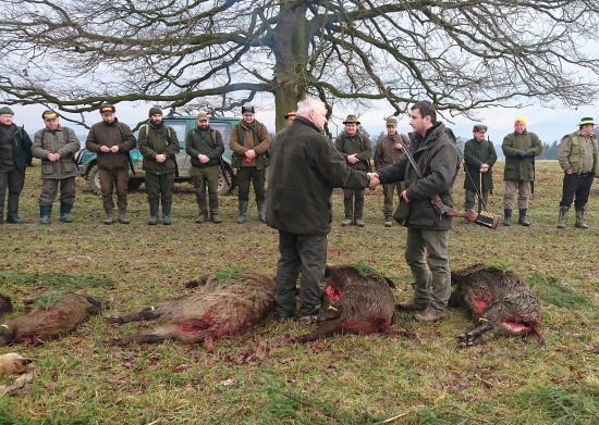 ...pod starým dubom...