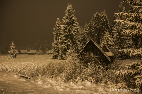 Skoro sa zvečeriava