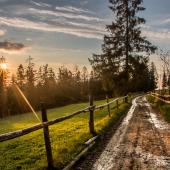 Cestou domou pri západe slnka