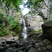 Starohutský vodopádik