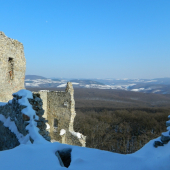 Z hradu Hrušov