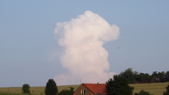 Erupce na obloze