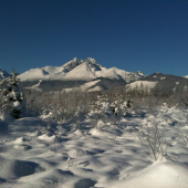 Lomničák (pohľad z revíru)