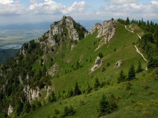 Ostrá