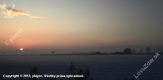 zapadá slunééčko za vysokou .....