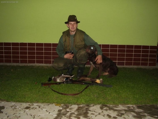 Jedna pekna pochodzka,este s Gronom