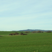 Vpozadí Hrochotská chochuľa.