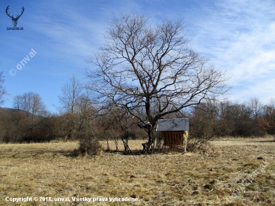 Krmelček.