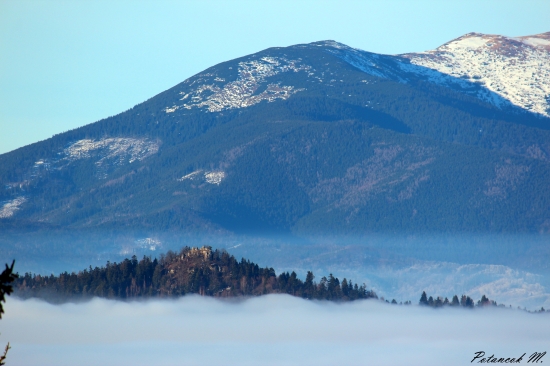 V predu Vysoká a za nou Prašivá