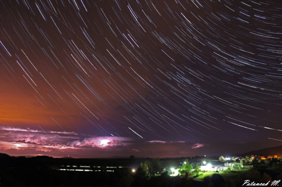 V pozadí bola búrka